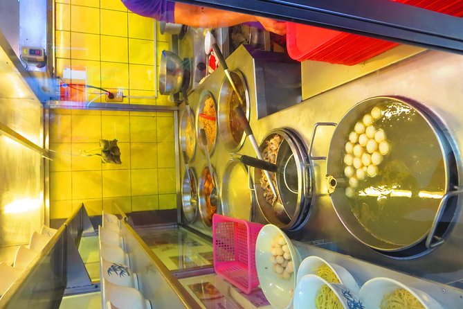 Manila's Culinary Expedition: The Ultimate Food and Market Tour - Chinatown and Binondo: The Smart Setting for a Manila Food Tour