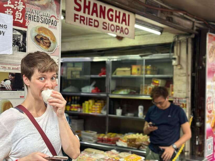 ⭐ Manila Street Food Tour in the Downtown, Eat and Drink⭐ - Eating adventurous items like balut without overthinking it