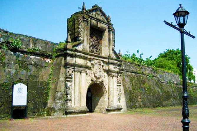 Manila Super Saver: Manila Sightseeing plus Tagaytay Tour with Taal Volcano - Lunch in Tagaytay: Great Views, But Check Your Expectations