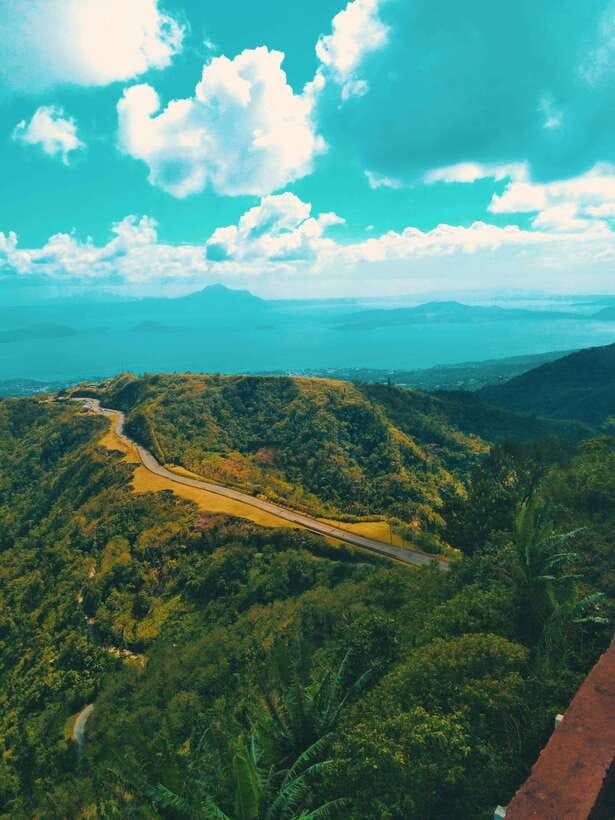 Manila-Tagaytay: Explore Culture & Nature in One Day - Intramuros Heritage Loop: Manila Cathedral, San Agustin, and the Fort Walls