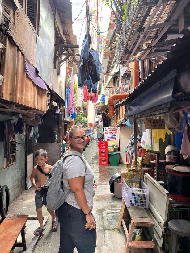 Manila Tour: Tondo Manila and Divisoria Market - The open wet market stop: shop, watch, ask questions