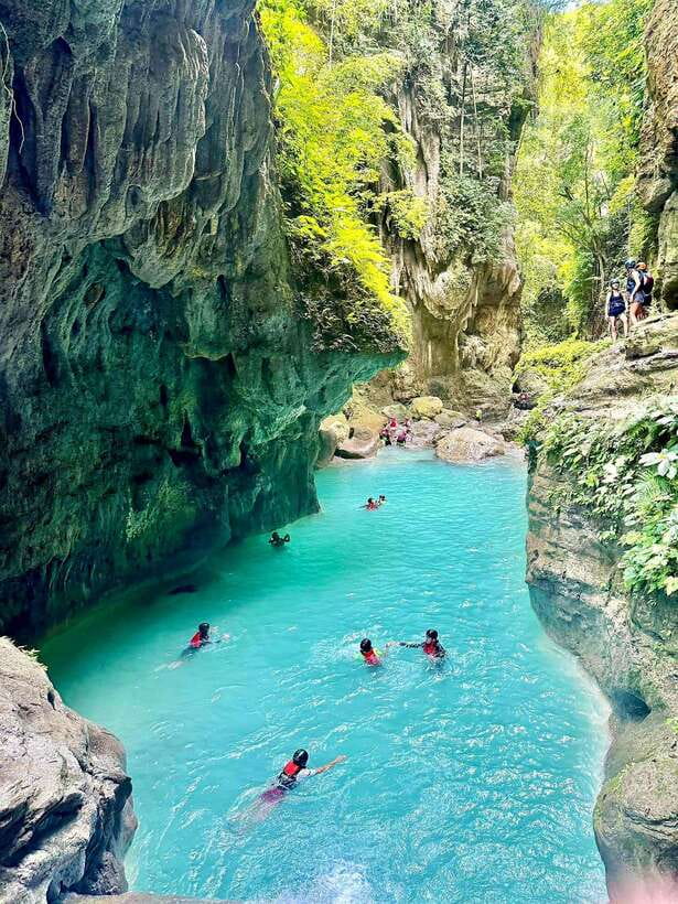 Moalboal: Kawasan Canyoneering with Lunch & Free Transfers - Gear and safety briefing: what gets included and why it matters