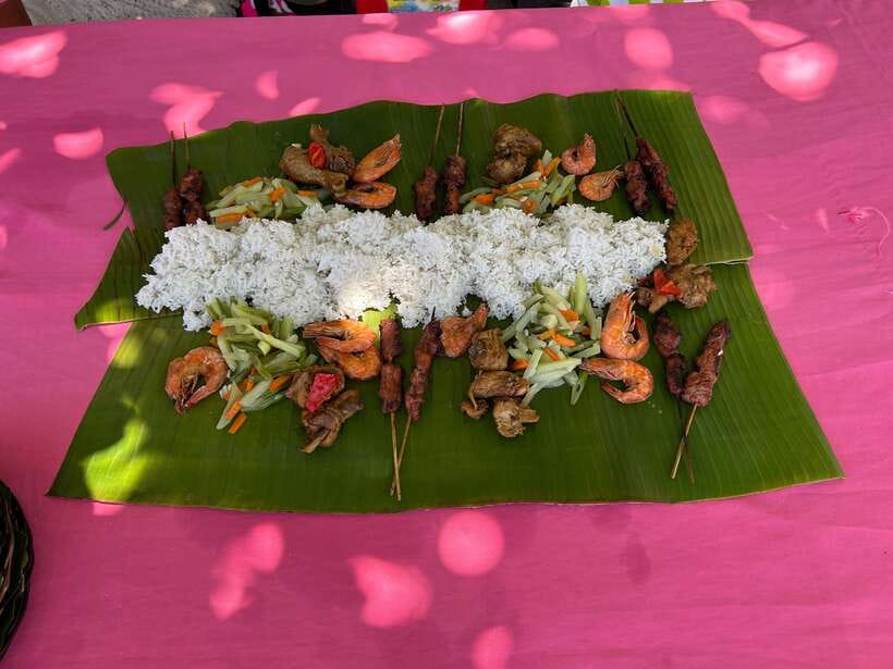 Pamilacan island: Dolphins, snorkel, lunch and walking tour - Lunch by the Sea: A Real Boholano Meal Instead of a Placeholder