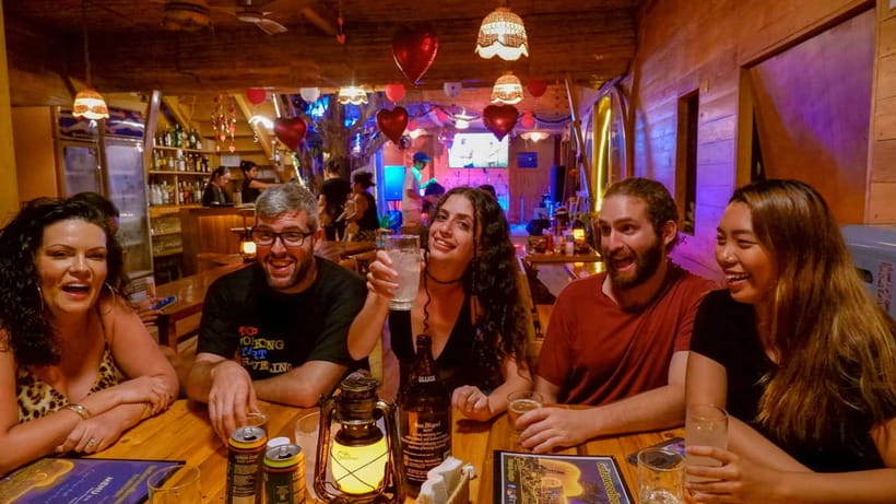 Panglao Bohol Island: Alona Beach Pub Crawl with Drinks - What the Free Welcome Drinks Mean for Your Budget