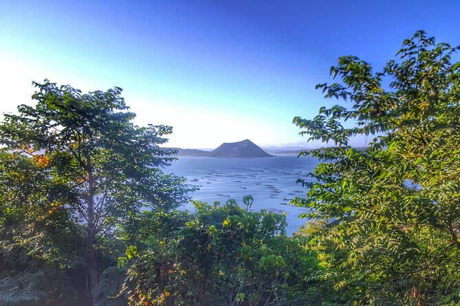 Philippines Intro 3 days 2 nights Tour Best of Manila and Beyond - Tagaytay Countryside Break and 3-Star Hotel Reset