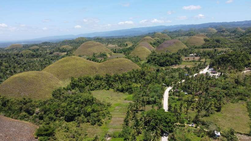 PREMIUM Bohol Eco-Tours: Chocolate hills - Chocolate Hills viewpoints: iconic scenery plus the stories behind them