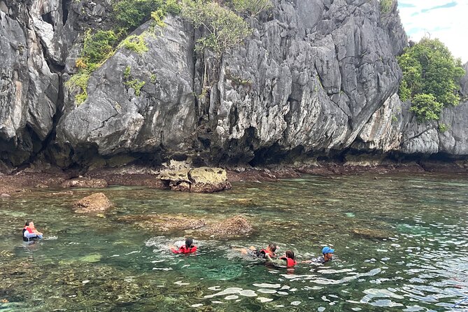 Private El Nido Tour A Island Hopping - Seven Commando Beach: sand-and-water time that feels like a reset