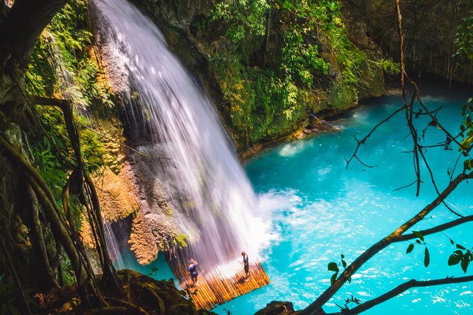 Private Kawasan Falls and Osmena Peak Day Trip from Cebu City - A private Cebu day that feels calmer than doing it yourself