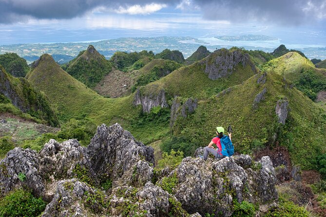 Private Kawasan Falls and Osmena Peak Day Trip from Cebu City - Kawasan Falls: trek through trees, then turquoise swim time