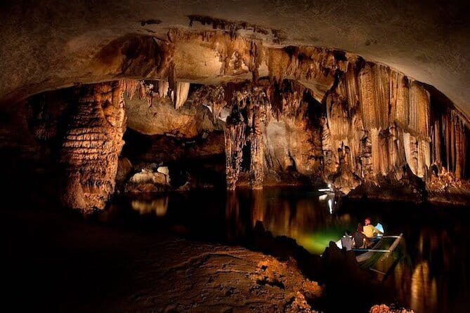 Private Underground River Tour In Puerto Princesa - Lunch buffet: fuel for the afternoon after the cave