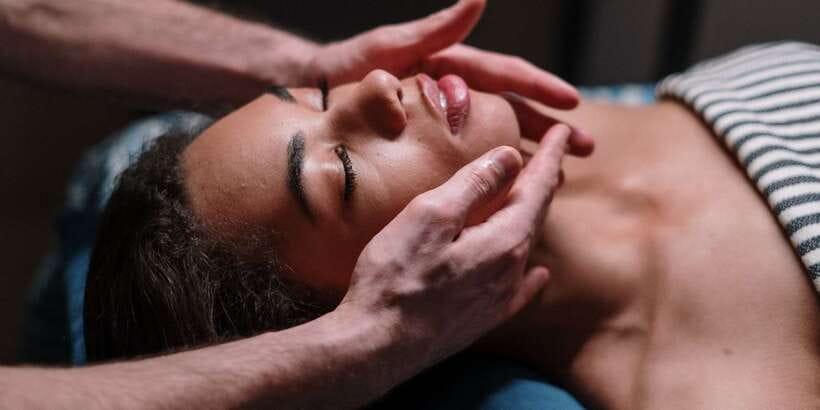 Puerto Princesa: Relaxing Massage with optional transfers - Spa Cafe, Warm Coffee, and the Shower Detail