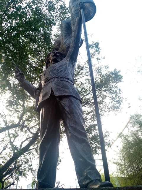 Revolutionary Tour of Manila - General Luna Street: Courage Stories From the Philippine-American War
