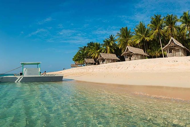 Siargao Island Hopping & land Tour - Magpupungko White Beach: nature-made pools and serious swim potential