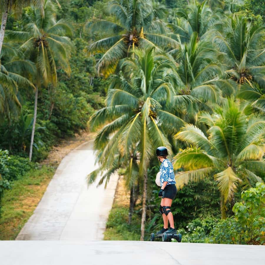Siargao : Morning 1 Hour Guided Electric Skate Experience - Safety Briefing, Protective Gear, and Real-World Limits