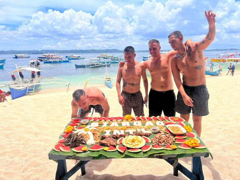 SIARGAO: PRIVATE ISLAND HOPPING GUYAM, DAKU AND NAKED ISLAND - How this private island hopping works in General Luna