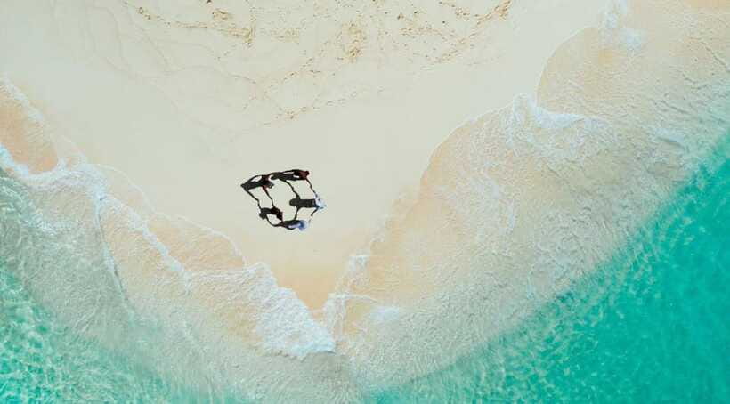 Siargao Tri-Island with Drone & Mermaid Tail - Boat ride reality: noise, pace, and seasickness precautions