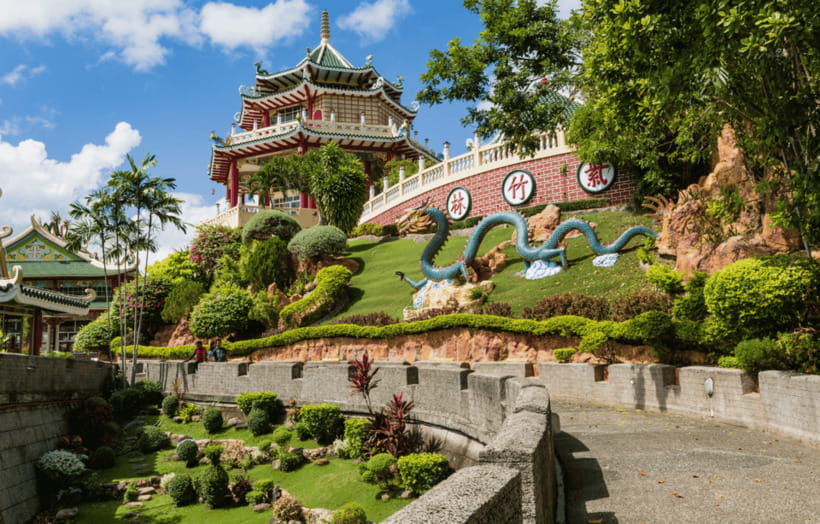 Small Group Cebu City And Uphill Mountain Tour - Basilica Minore del Santo Nino, quick but central