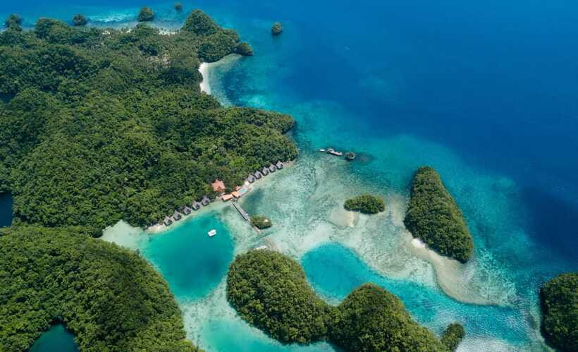 Sohoton Cove: Swim with Jellyfish & Explore Hidden Lagoons - From your accommodation to Dapa Port: the road and boat rhythm
