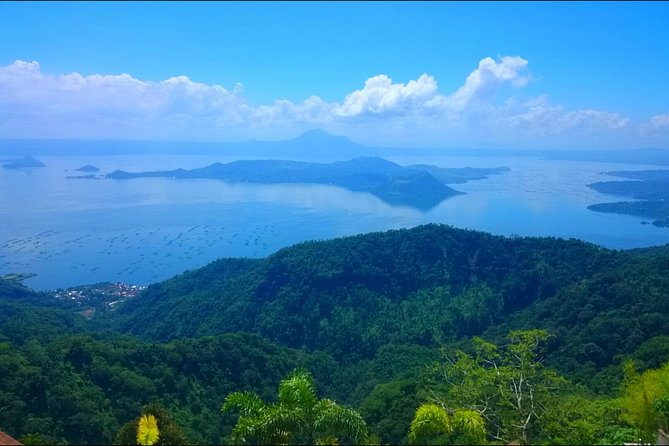 Spectacular Manila to Tagaytay: Full-Day Sightseeing Tour - From Manila pickup to Tagaytay cool air in an AC van