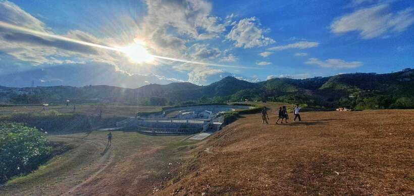 Trekking to see the beautiful view of Cebu City - Sunset on the Mountains: The Cooler, Golden Part of Cebu