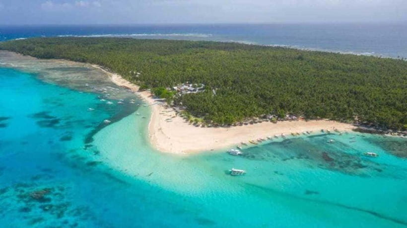 Tri island tour: Naked Island, Daku Island and Guyman Island - Coral Garden and Secret Island side trips when the current allows