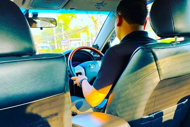 Try find your better than us ! Airport transfer service in Manila HTL-APT (MNL) - The 35-Minute Ride: What You Get (and What You Don’t)