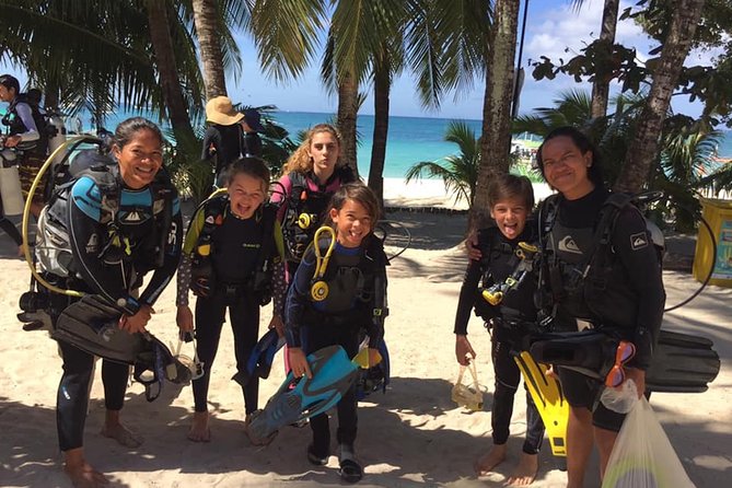 WaterColors - Discover Scuba Diving in Boracay - White Beach is the smart classroom for first scuba skills
